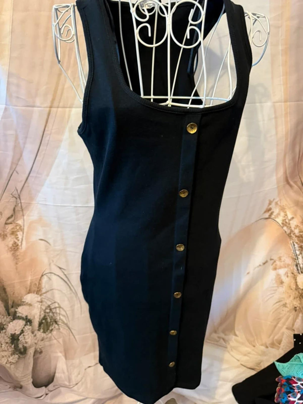 Select button detailed dress - size14