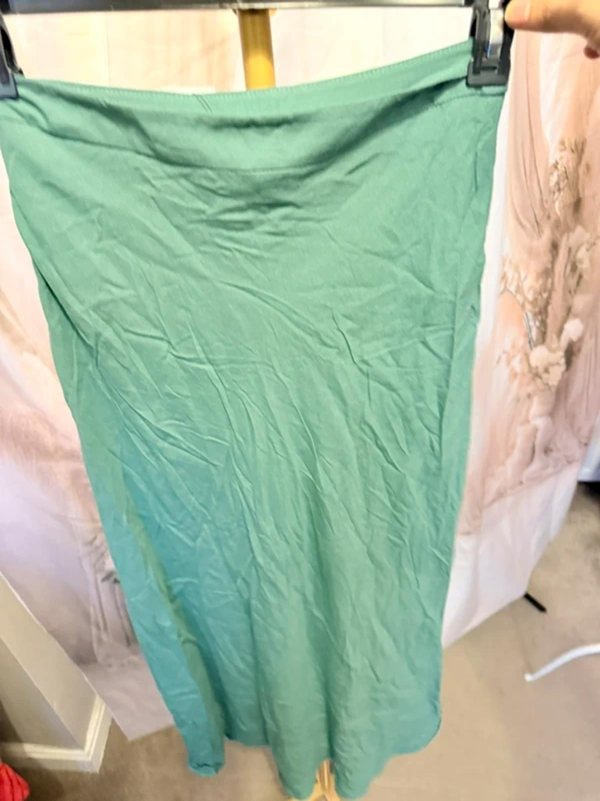 Primark stretch skirt - size 8