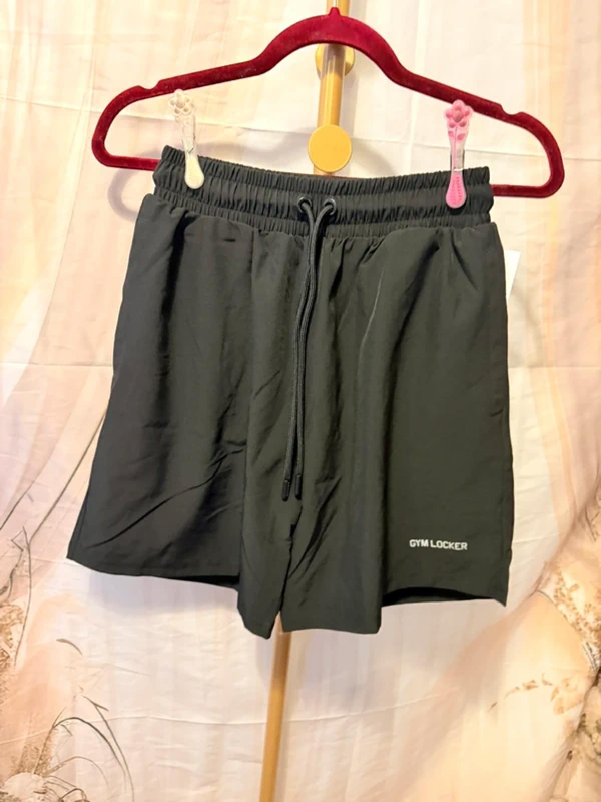 George gym locker shorts - size 8/10