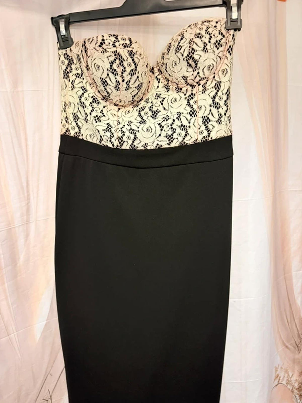 Rare London lace strapless dress - size 10