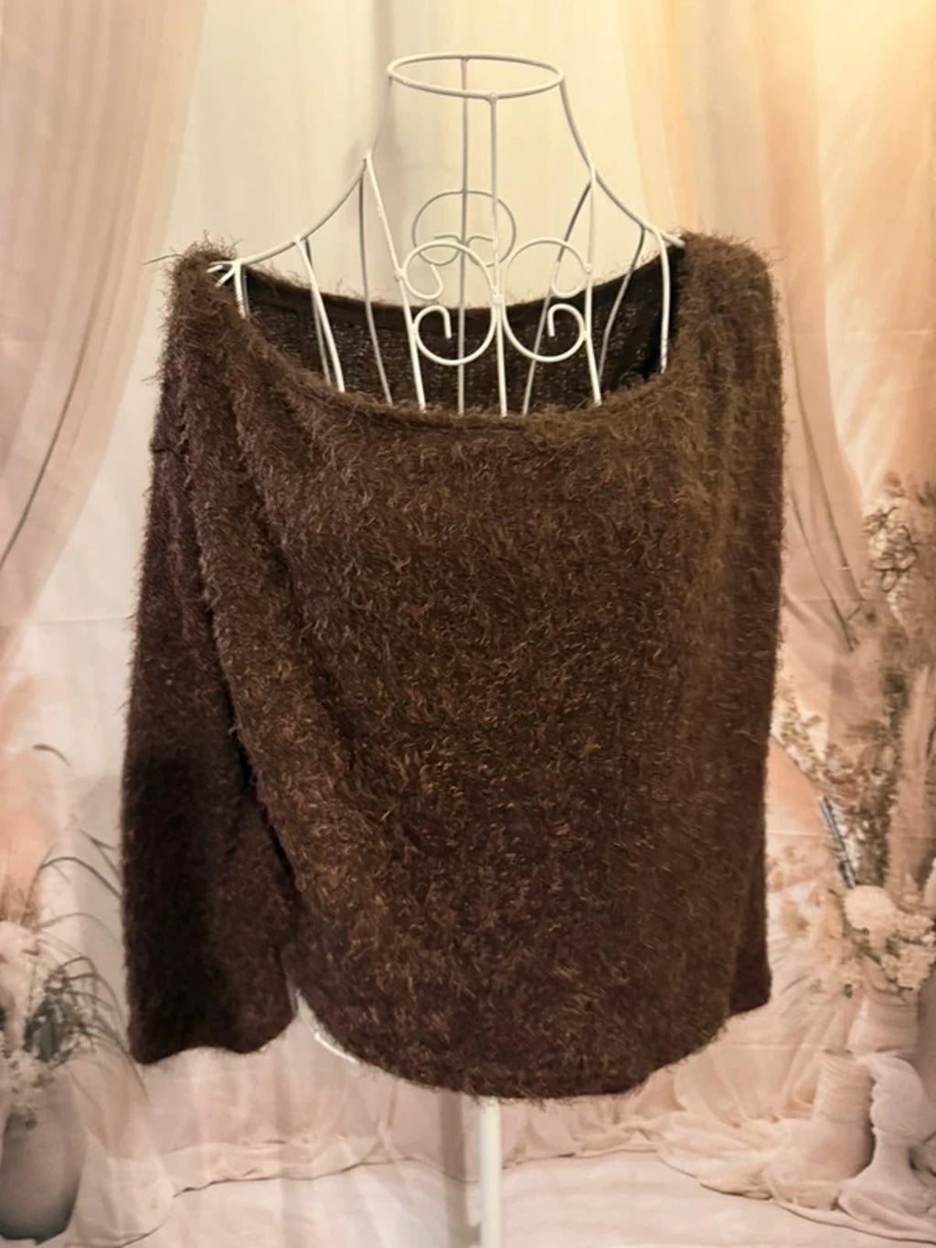 Missguided fluffy short jumper - size small