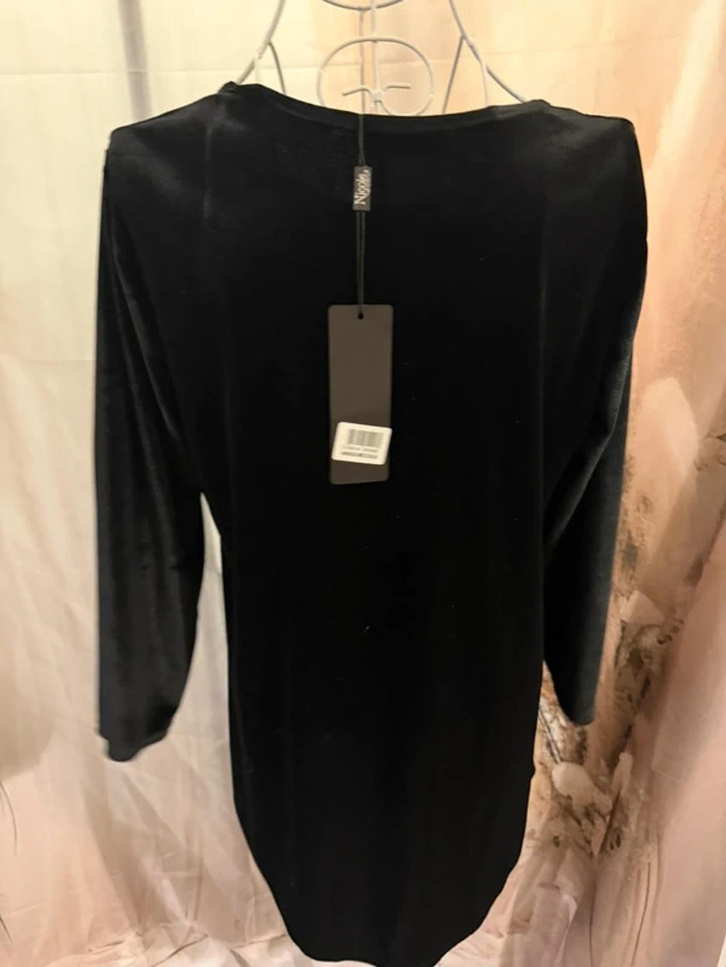 Nicole crushed velvet top - size 12/14