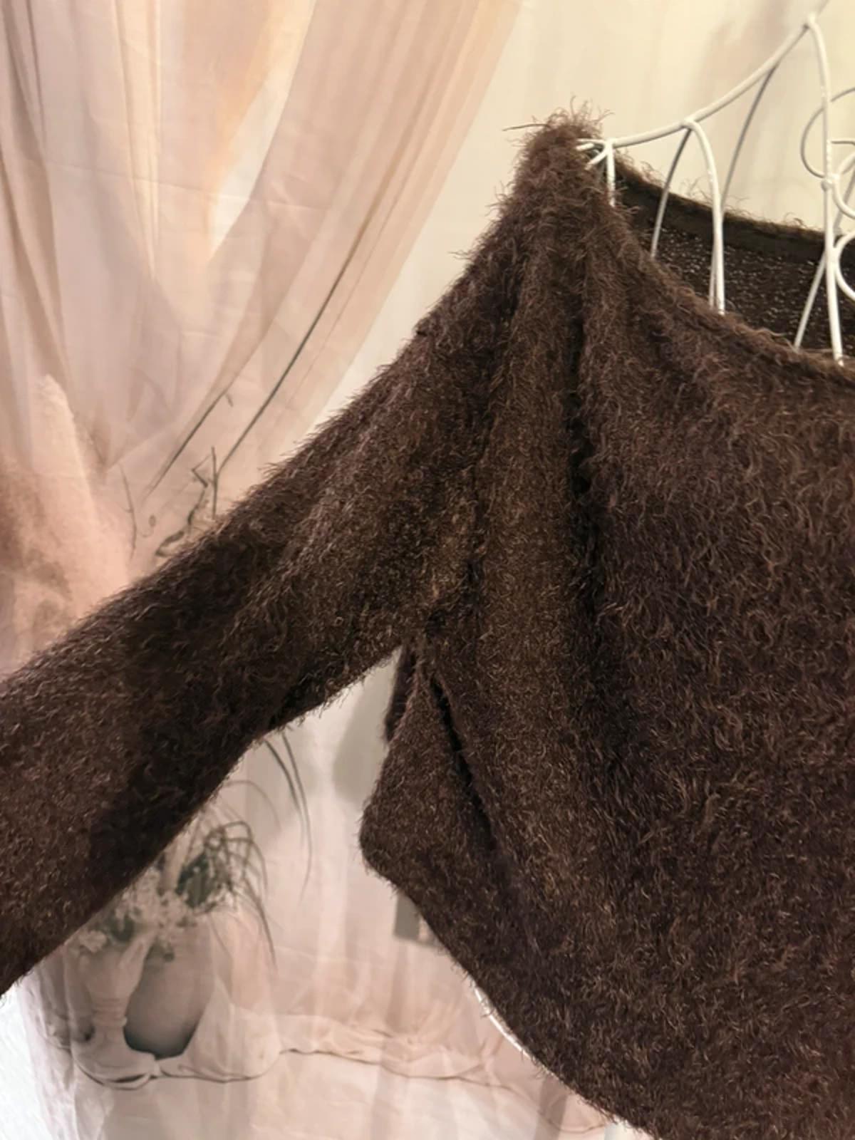 Missguided fluffy short jumper - size small