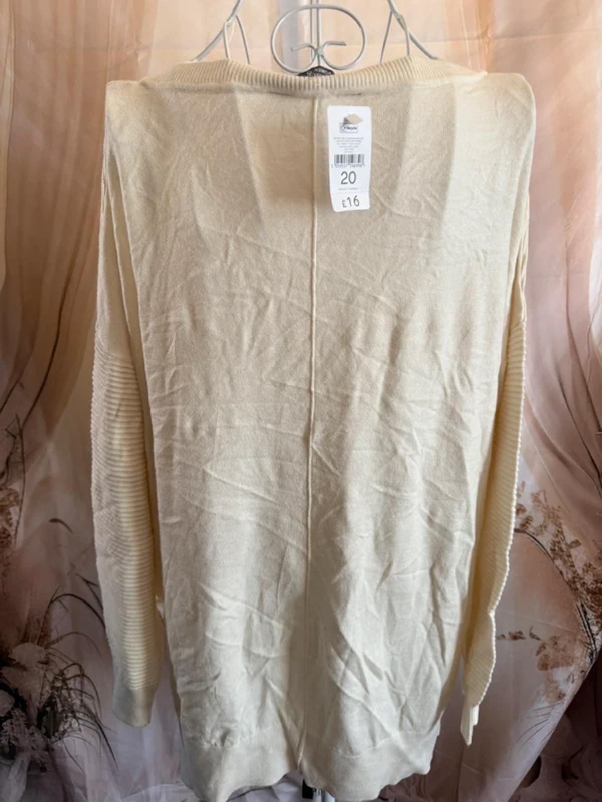 Nutmeg plain jumper - size 20